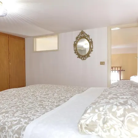 Sunny Flat - Self * Cefalù