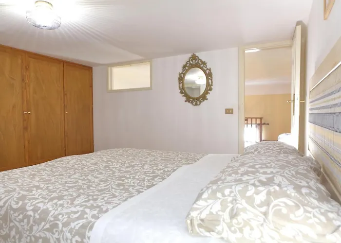 Sunny Flat - Self * Cefalù