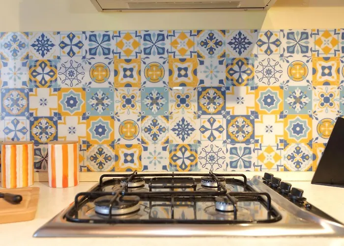 Sunny Flat - Self Cefalú